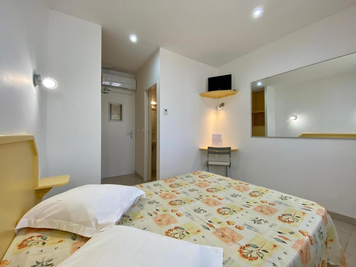 Hotel Myriam Vias Plage Exterior foto