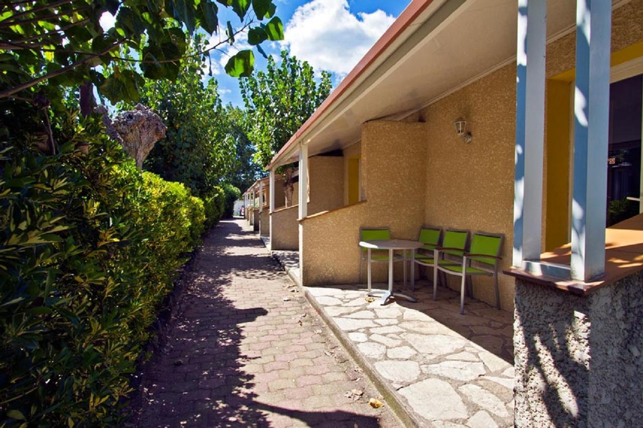 Hotel Myriam Vias Plage Exterior foto